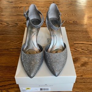 Bandolino Ginata Pewter Ankle Pumps
